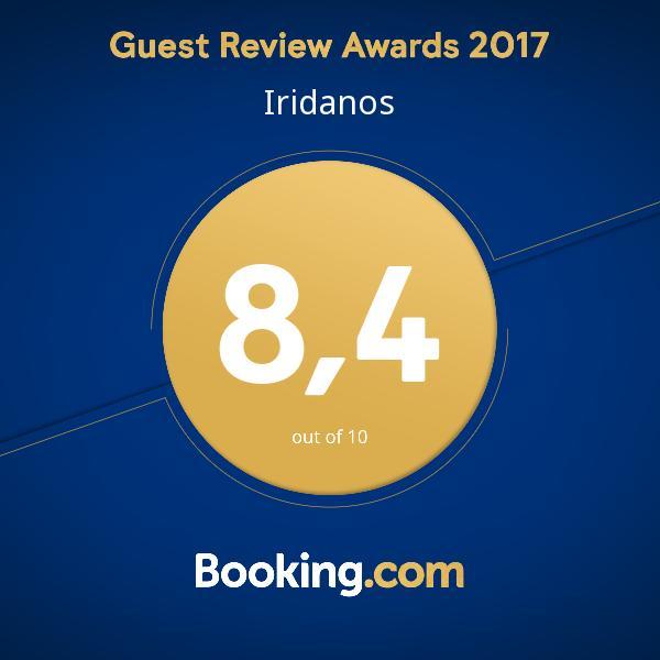 Iridanos Hotel Антикира Екстериор снимка